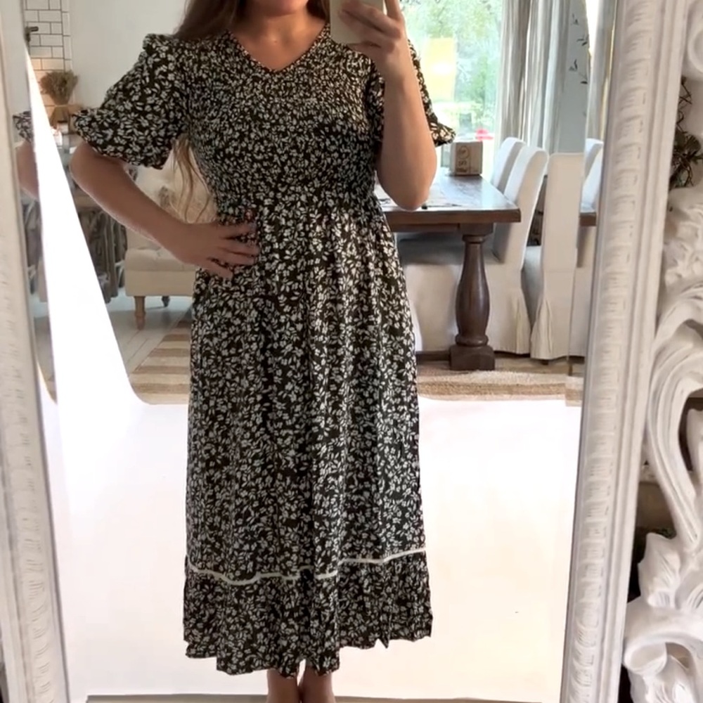 Shopcourtneytoliver Orange Creek Black and White Floral Midi Dress